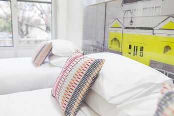 Abode By Easystay - Local Tourism 11