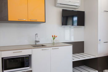 Abode By Easystay - Local Tourism 16