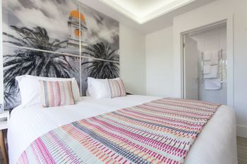Abode By Easystay - Local Tourism 25