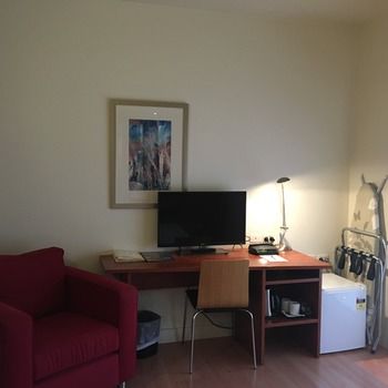 Ramada Encore Dandenong - Accommodation Australia 12