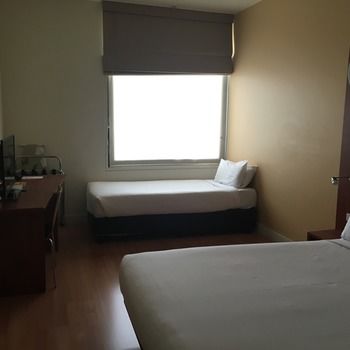 Ramada Encore Dandenong - Accommodation Australia 13