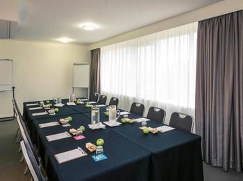 Mercure Sydney Parramatta - Accommodation Australia 12