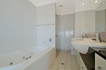 Pumicestone Blue - Local Tourism 12