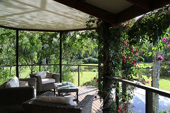 Lake Weyba Cottages Noosa - Accommodation Australia 3