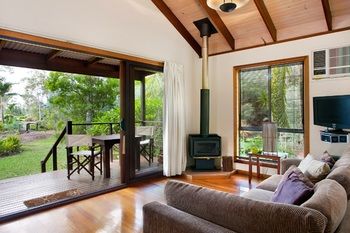 Lake Weyba Cottages Noosa - Accommodation Australia 29