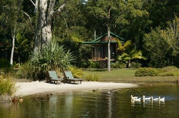 Lake Weyba Cottages Noosa - Accommodation Australia 35