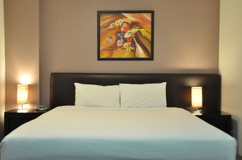 Annam Serviced Apartments - Bed n Breakfasts 11