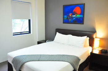 Annam Serviced Apartments - Bed n Breakfasts 16