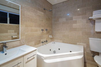 Metro Mirage Hotel Newport - Accommodation Australia 11