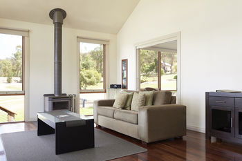 Yering Gorge Cottages By The Eastern Golf Club - Local Tourism 15