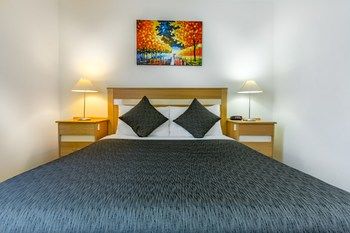 Best Western Melbourne's Princes Park Motor Inn - Accommodation Australia 24