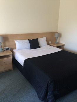 Best Western Sandown Heritage Motel - Local Tourism 1