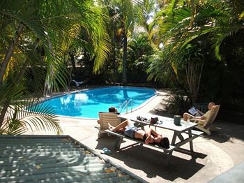 Nomads Noosa Backpackers Hostel - Australia Shopping 0