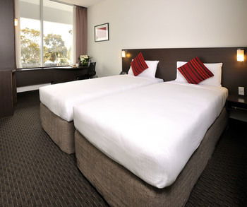 Ibis Melbourne Glen Waverley - Australia Shopping 7