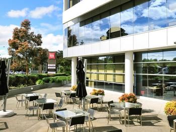 Ibis Melbourne Glen Waverley - Australia Shopping 25