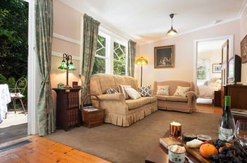 Adeline Bed And Breakfast - Local Tourism 36
