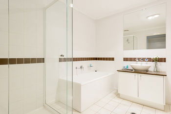 Apartments @ Glen Waverley - Australia Shopping 0