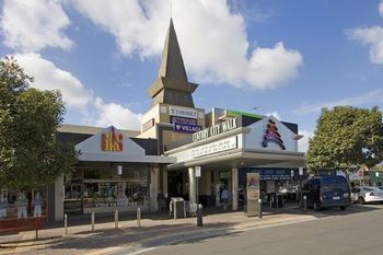 Apartments @ Glen Waverley - Australia Shopping 12