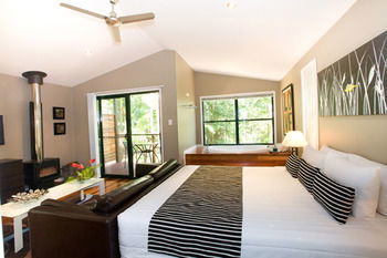 Amore On Buderim Luxury Rainforest Cabins - Local Tourism 23