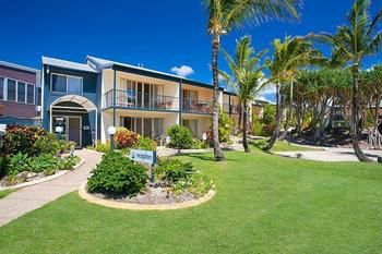 Beach Breakers Resort - Australia Shopping 47