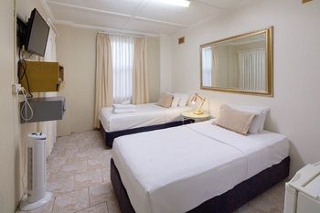 Neutral Bay Lodge - Accommodation Australia 10
