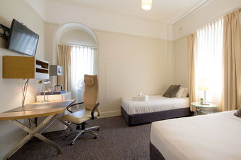 Neutral Bay Lodge - Accommodation Australia 23