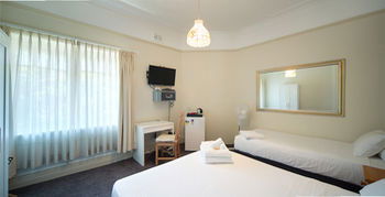 Neutral Bay Lodge - Accommodation Australia 33