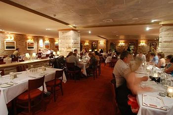 The Hermitage Motel - Accommodation Australia 0