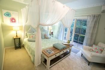 Noosa Valley Manor B&B Retreat - Accommodation Australia 7