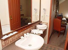 La Maison Boutique - Accommodation Australia 7