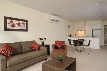 Apartments @ Glen Central ViQi - Australia Shopping 9