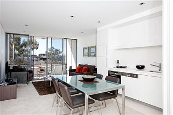 Wyndel Apartments - The Mint - Accommodation Australia 0