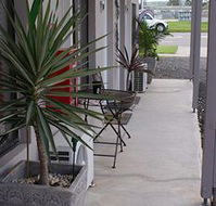 Riverside Motel - Accommodation Australia