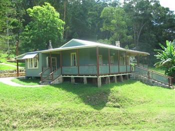 Singletons Retreat - Accommodation Australia 12