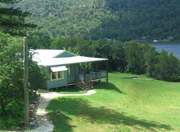 Singletons Retreat - Accommodation Australia 4