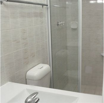 North Ryde Guest House - Australia Shopping 4