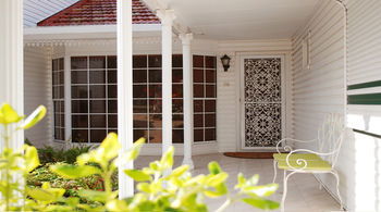 North Ryde Guest House - Australia Shopping 32