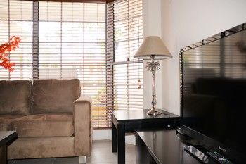 North Ryde Guest House - Australia Shopping 34