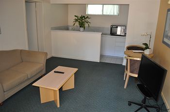 Nunawading Motor Inn - Accommodation Australia 7