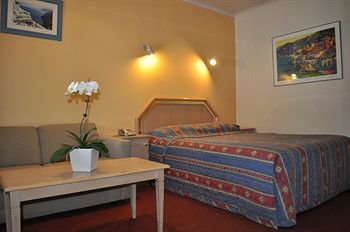 Nunawading Motor Inn - Accommodation Australia 12