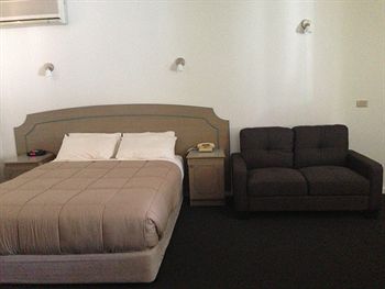 Nunawading Motor Inn - Accommodation Australia 28
