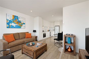 Apartments @ IKON Glen Waverley - Australia Shopping 8