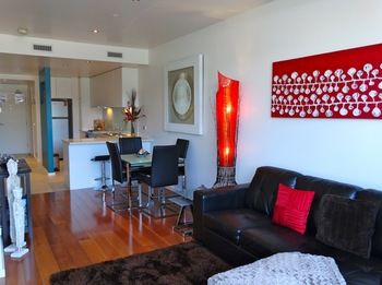 Flinders Wharf Apartments - Local Tourism 17
