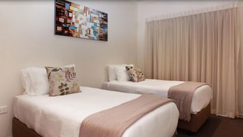 H Boutique Hotel - Accommodation Australia 15