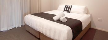 H Boutique Hotel - Accommodation Australia 16