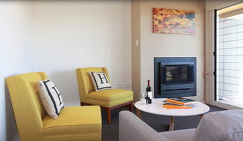 H Boutique Hotel - Accommodation Australia 20