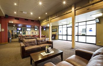 Brown Jug Inn Hotel - Australia Shopping 11