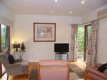 Australian Home Away @ Wonga Park Brushy Creek - Accommodation Australia 7