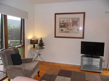 Australian Home Away @ Wonga Park Brushy Creek - Accommodation Australia 17