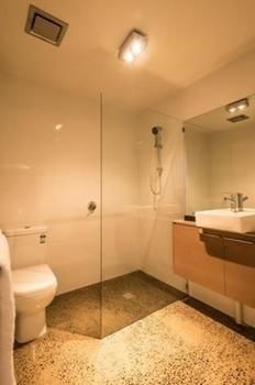 Orange Serviced Apartment - Australia Shopping 9